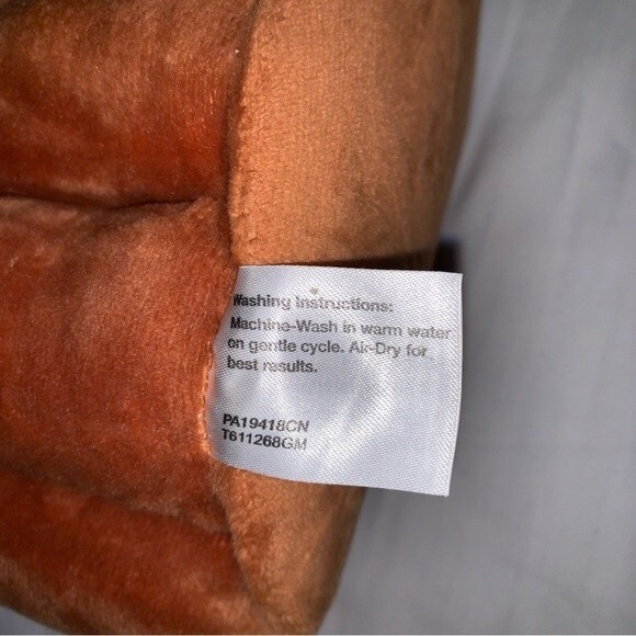 Lakeshore Learn & Play Plush Stuffed Animal Treehouse with Hideout Peek Holes - Picture 11 of 11